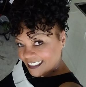 Meet your Posher, Jones